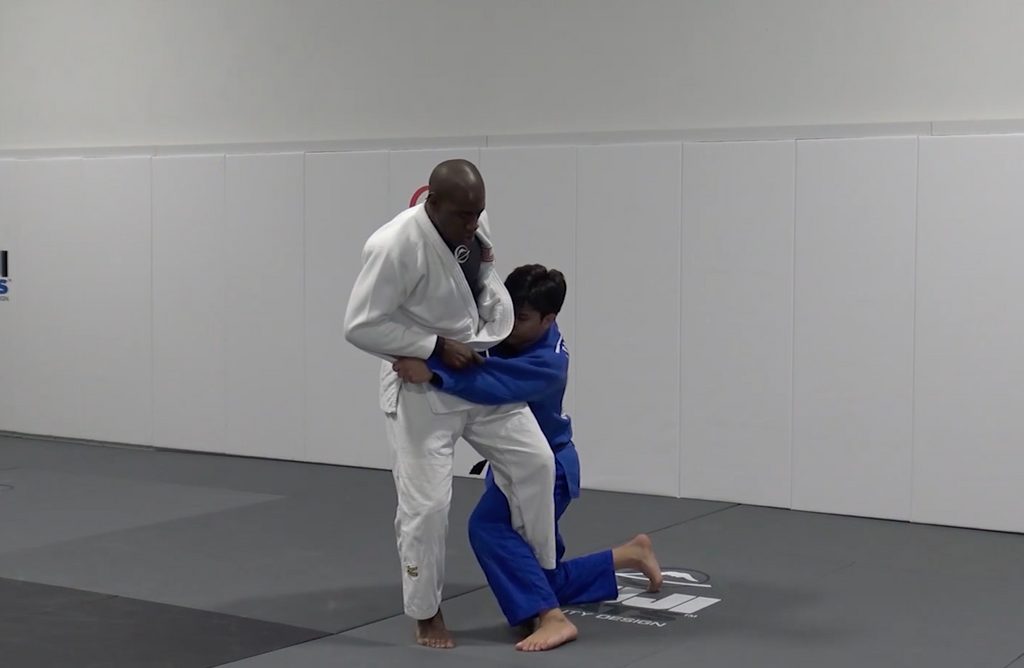 Free Technique - Israel Hernandez shows a you a unique take on the Osoto Gari!
